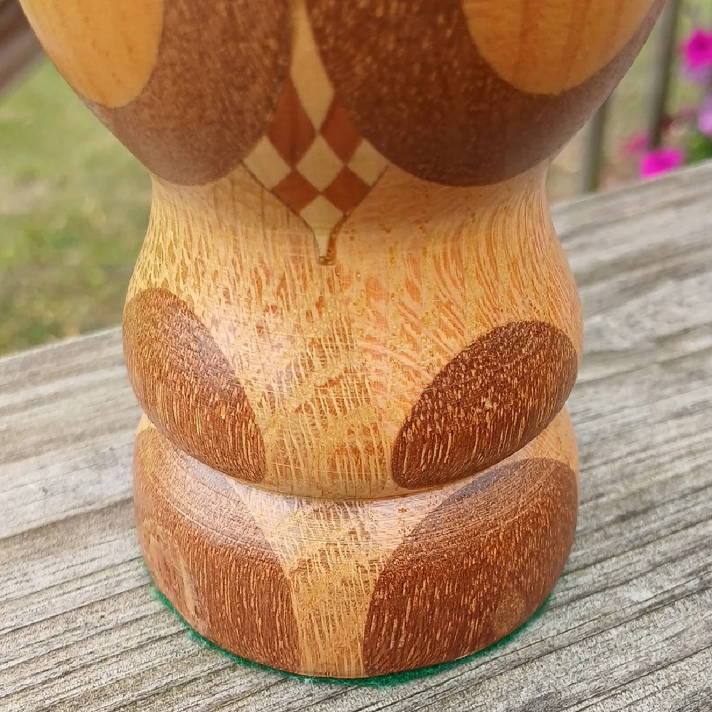 Wood Inlay Vase 10